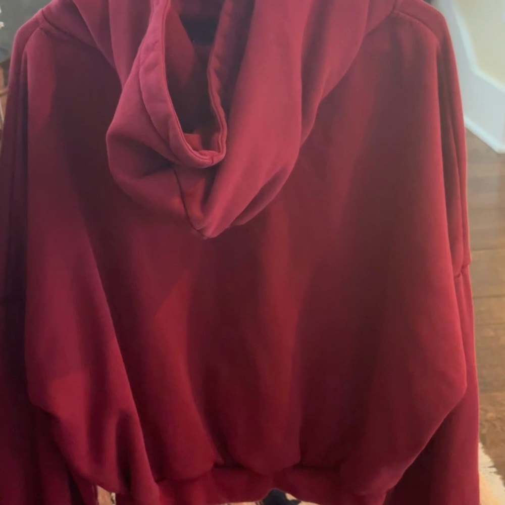 POPFLEX Crimson Hoodie EUC - Picture 3 of 4